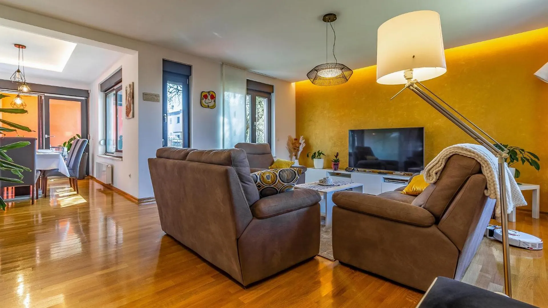 Awesome Home In Pula With Kitchen Prázdninový dům