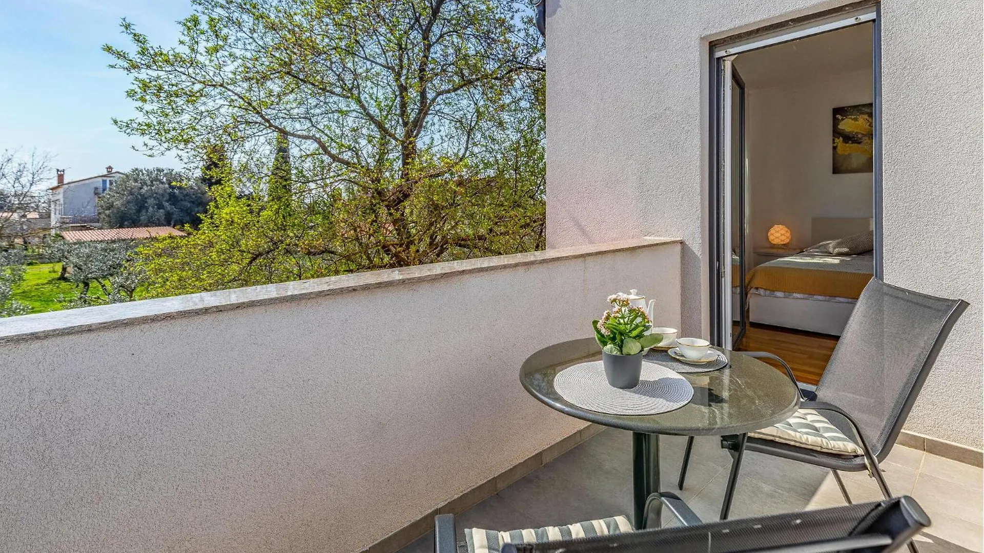 Awesome Home In Pula With Kitchen Holiday home